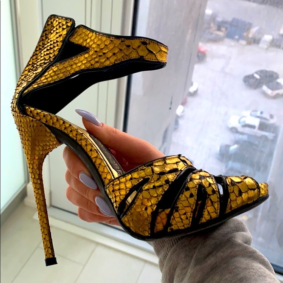 Tom Ford High Heels! - Picture 4 of 4